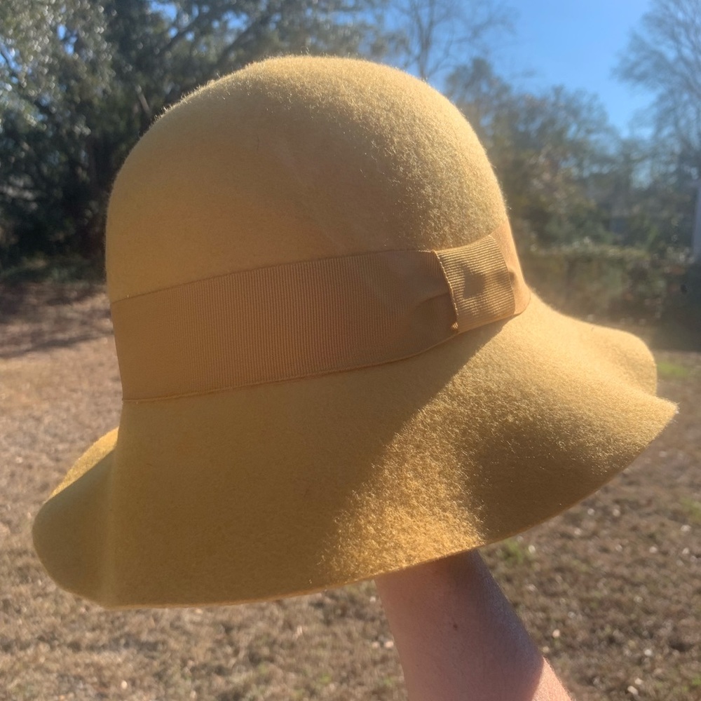 100% Wool Cloche Hat Mustard Shiraleah